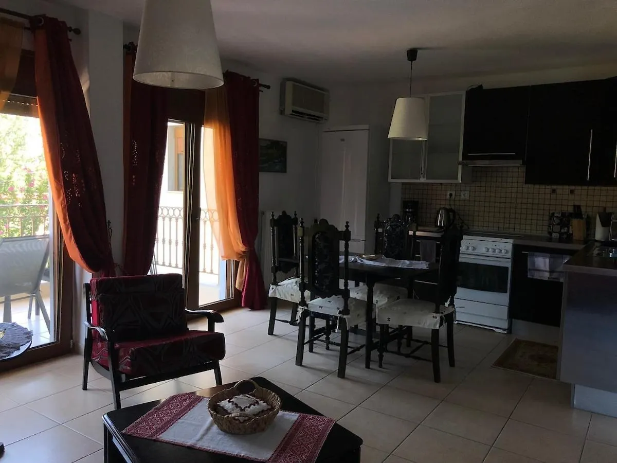 Luxurius Comfy 2-Floor Apartment With Big Yard Sykia Chalkidikis Holiday home