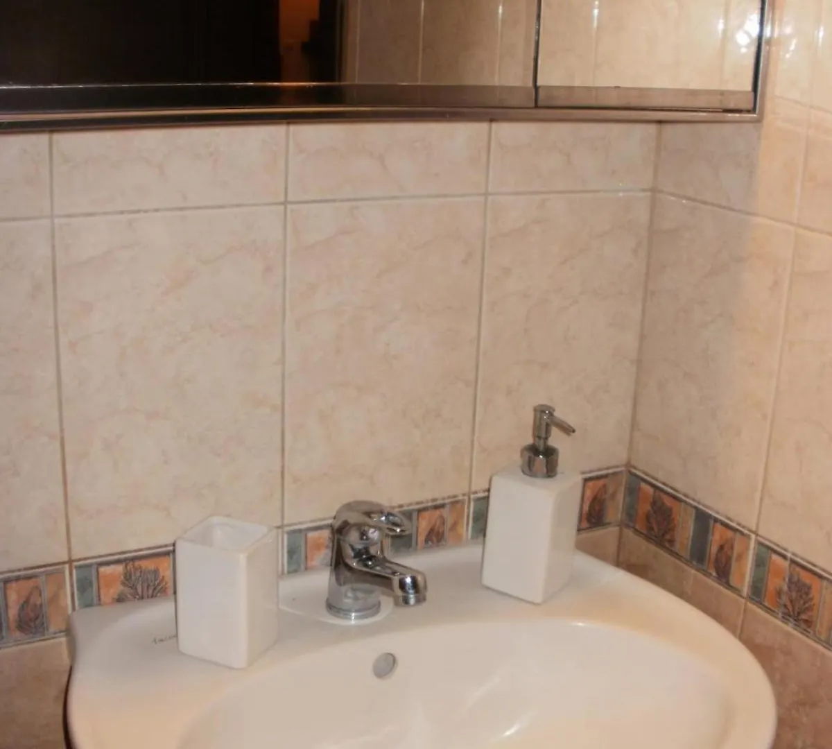 Luxurius Comfy 2-Floor Apartment With Big Yard Sykia Chalkidikis 0*,  Greece